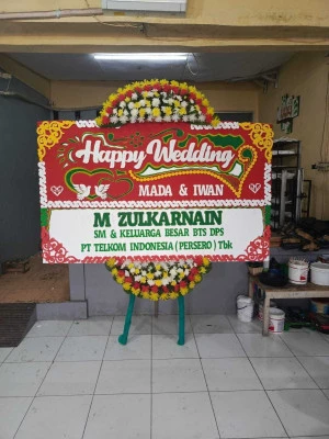 Papan Bunga di Lubangsampang Butuh